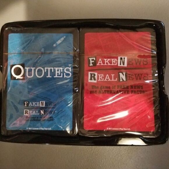 Fake News Real News Card Game - Picture 4 of 4